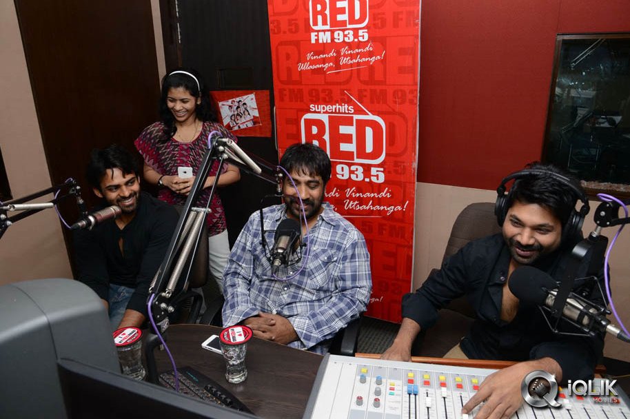 Sai-Dharam-Tej-and-YVS-Chowdary-at-Red-FM